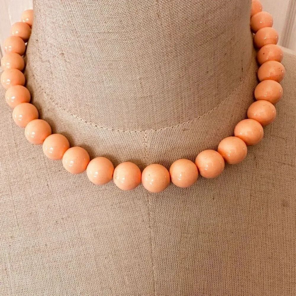 Park Lane peach beaded necklace